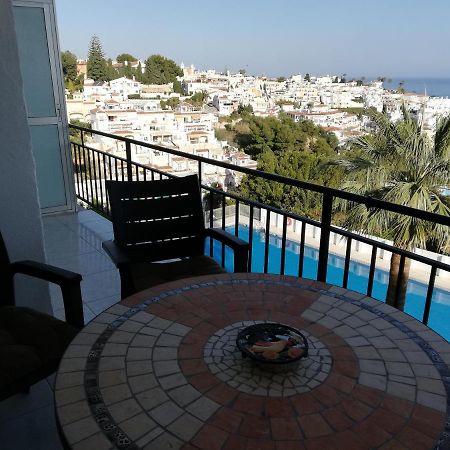 Appartamento Apartamento La Florida Nerja Esterno foto