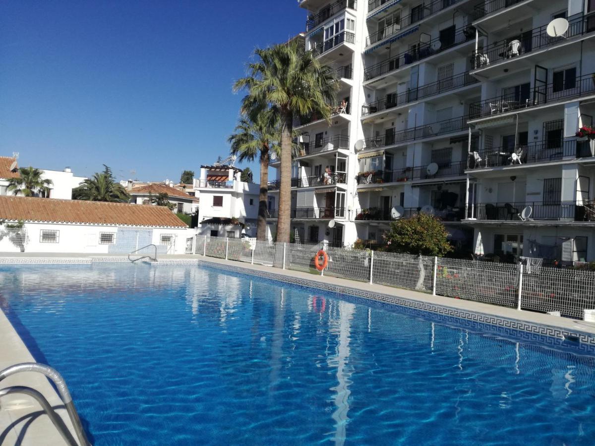 Appartamento Apartamento La Florida Nerja Esterno foto
